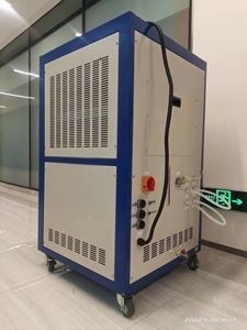 Un buon prezzo. Sistema di curatura UVL Lavorare il legno Arredamento Rivestimento a rulli Pelle Luce sensoriale in linea